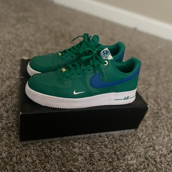 Air Force 1s - Picture 3 of 3